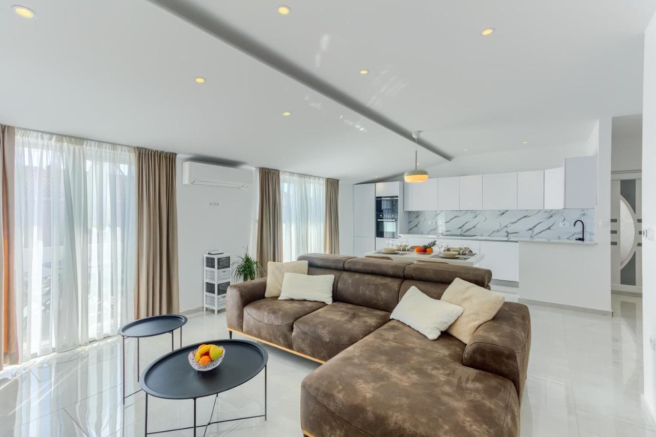 3Rd Floor Apartman Kastela Exterior photo